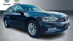 Grau Gebraucht 2023 VW Passat Business Kombi | 28.370 € (Fairer Preis)