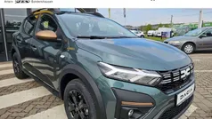Zedergrün Neu 2025 Dacia Sandero Extreme Kleinwagen | 21.290 € (Fairer Preis)