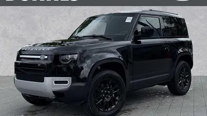 Schwarz (santoriniblack metallic) Neu 2025 Land Rover Defender S SUV | 81.930 € (Teuer)