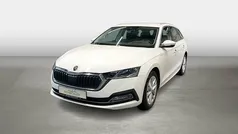 Gebraucht 2023 Skoda Octavia Style Kombi | 21.820 € (Fairer Preis)