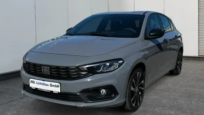Gebraucht Fiat Tipo Sport 101 PS (74 kW) 2021 Esterno grigio street Limousine