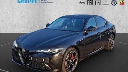 Nero vulcano, metallic Gebraucht 2023 Alfa Romeo Giulia Veloce Limousine | 36.490 € (Fairer Preis)