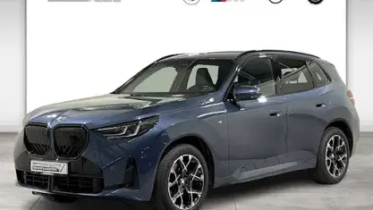 Gebraucht BMW X3 M Sport 197 PS (144 kW) 2025 Arctic race blue SUV