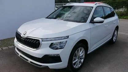 Moonweiß perleffekt Neu 2025 Skoda Kamiq SUV | 29.890 € (Fairer Preis)