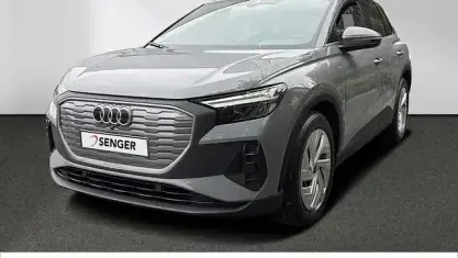 Gebraucht Audi Q4 e-tron Comfort 125 kW (170 PS) 2023 Kieselgrau SUV