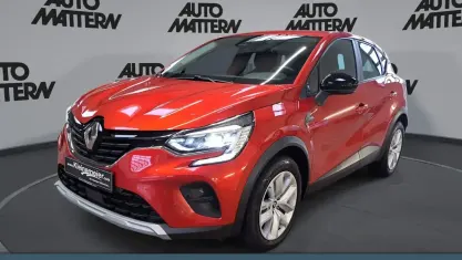 Usata Renault Captur Play 103 CV (75 kW) 2022 Rosso SUV