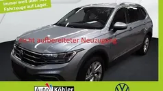 Gebraucht 2024 VW Tiguan Allspace Life SUV | 34.430 € (Superpreis)