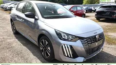 Gebraucht 2025 Peugeot 208 Allure Kleinwagen | 18.629 € (Guter Preis)