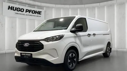 Gebraucht Ford Transit Custom Trend 233 PS (171 kW) 2025 Frozen white uni (weiß) Van