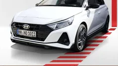 Atlas white/ phantom black Gebraucht 2025 Hyundai i20 N Line Limousine | 22.680 € (Fairer Preis)
