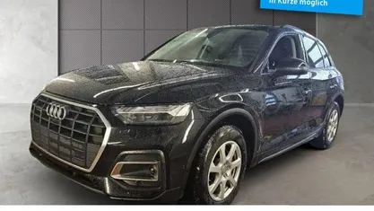 Mythosschwarz metallic Gebraucht 2022 Audi Q5 Comfort SUV | 37.890 € (Fairer Preis)