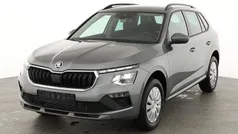 Graphite grau metallic Neu 2025 Skoda Kamiq Selection SUV | 27.445 € (Fairer Preis)