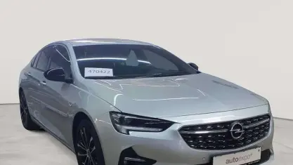 Gebraucht Opel Insignia Business 174 PS (127 kW) 2022 Argonsilber metallic Limousine