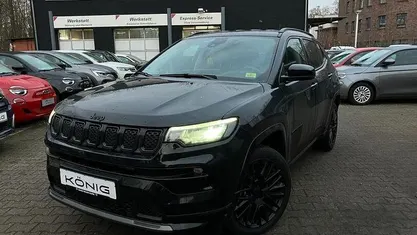 Schwarz Gebraucht 2023 Jeep Compass SUV | 27.990 € (Fairer Preis)