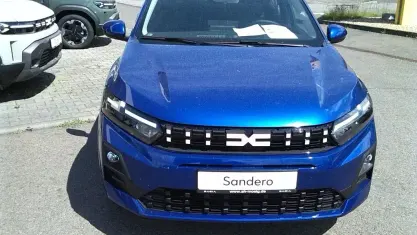 Nowe Dacia Sandero Expression 101 KM (74 kW) 2026 Niebieski Sedan/Limuzyna