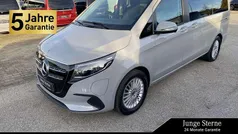 Alpingrau Gebraucht 2024 Mercedes EQV300 Van / Kleinbus | 51.850 € (Fairer Preis)