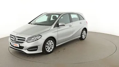 Gebraucht Mercedes B180 Style 122 PS (89 kW) 2017 Silber Van / Kleinbus