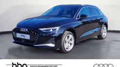 Brillantschwarz Gebraucht 2025 Audi A3 Advanced Plus Limousine | 35.888 € (Fairer Preis)