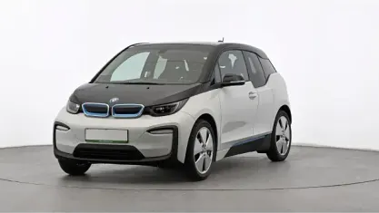 Gebraucht BMW i3 Comfort Edition 125 kW (170 PS) 2022 Capparisweiss/bmw i blau Kleinwagen