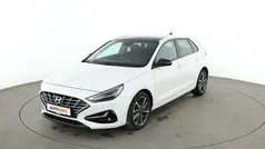 Weiß Gebraucht 2021 Hyundai i30 Edition 30+ Limousine | 19.790 € (Fairer Preis)