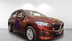 Piemont rot metallic Gebraucht 2025 BMW 220 Performance Van / Kleinbus | 34.290 € (Fairer Preis)