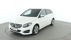 Weiß Gebraucht 2015 Mercedes B200 Urban Van / Kleinbus | 17.290 € (Teuer)
