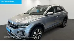Gebraucht 2024 VW T-Roc Move SUV | 24.200 € (Fairer Preis)