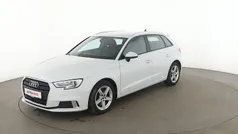 Weiß Gebraucht 2020 Audi A3 Sport Limousine | 21.890 € (Fairer Preis)