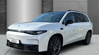 Gebraucht Leapmotor C10 215 PS (158 kW) 2026 SUV