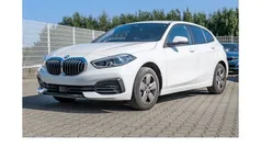 Weiß Gebraucht 2021 BMW 118 Advantage Kleinwagen | 20.490 € (Guter Preis)