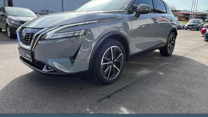 Gebraucht Nissan Qashqai Tekna 158 PS (116 kW) 2023 Grau SUV