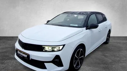 Gebraucht Opel Astra 131 PS (96 kW) 2025 Arktis weiß Kombi