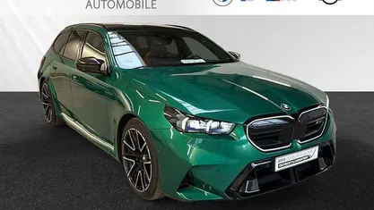 Gebraucht BMW M5 M Sport 727 PS (534 kW) 2025 Isle of man grün metallic Kombi
