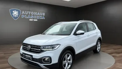 Używany VW T-Cross Style 116 KM (85 kW) 2020 Biały SUV