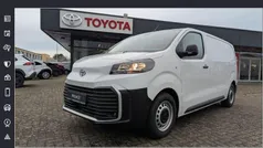 Gebraucht 2024 Toyota Proace Van / Kleinbus | 29.631 € (Guter Preis)