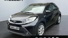 Gebraucht 2022 Toyota Aygo X-play Kleinwagen | 13.980 € (Fairer Preis)