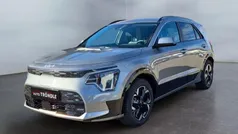 Grau Gebraucht 2024 Kia e-Niro Inspiration SUV | 29.930 € (Fairer Preis)