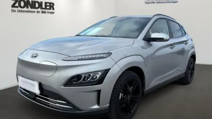 Gebraucht Hyundai Kona 100 kW (136 PS) 2024 Silber SUV
