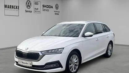 Gebraucht Skoda Octavia Style 150 PS (110 kW) 2024 Weiss Kombi