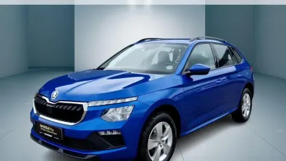 Gebraucht Skoda Kamiq Essence 95 PS (69 kW) 2024 Raceblaumetallic SUV