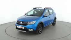 Blau Gebraucht 2017 Dacia Sandero Celebration Kleinwagen | 8.840 € (Fairer Preis)