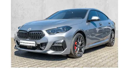 Gebraucht BMW 220 M Sport 178 PS (130 kW) 2023 Grau Coupé