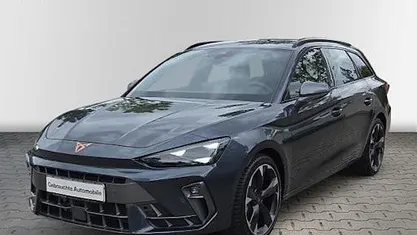 Grau Gebraucht 2024 Cupra Leon Kombi | 28.970 € (Fairer Preis)