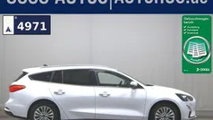 Weiss Gebraucht 2022 Ford Focus Titanium Kombi | 12.680 € (Superpreis)