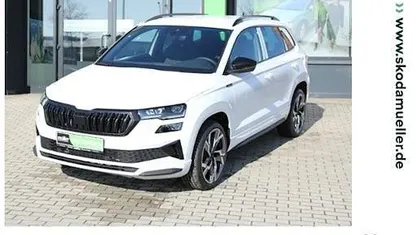 Nuova Skoda Karoq SportLine 150 CV (110 kW) 2025 Bianco SUV