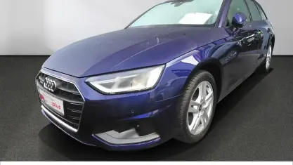 Gebraucht Audi A4 Ambiente 204 PS (150 kW) 2023 Navarrablau metallic Kombi