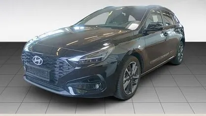 Second-hand Hyundai i30 Advantage 100 CP (73 kW) 2025 Portocaliu Break