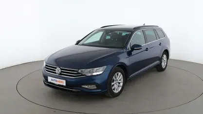 Gebraucht VW Passat Business 150 PS (110 kW) 2020 Blau Kombi