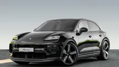 Schwarz Gebraucht 2025 Porsche Macan 4 Electric SUV | 89.880 € (Fairer Preis)