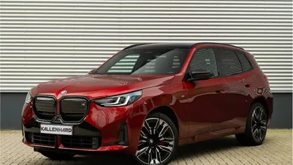 Rot Gebraucht 2024 BMW X3 Comfort Edition SUV | 76.160 € (Fairer Preis)